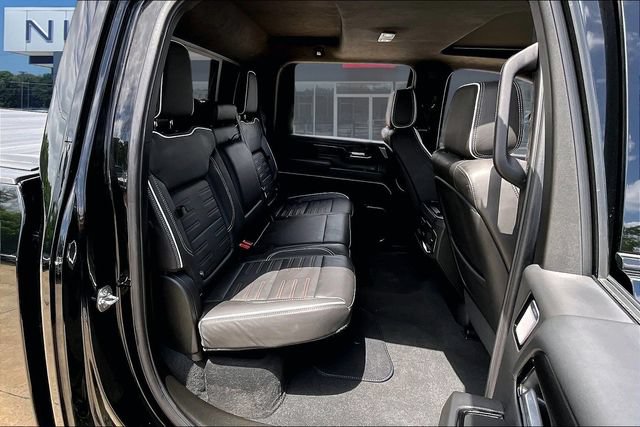 Used 2025 GMC Sierra 2500 AT4X AWD/4WD image 24