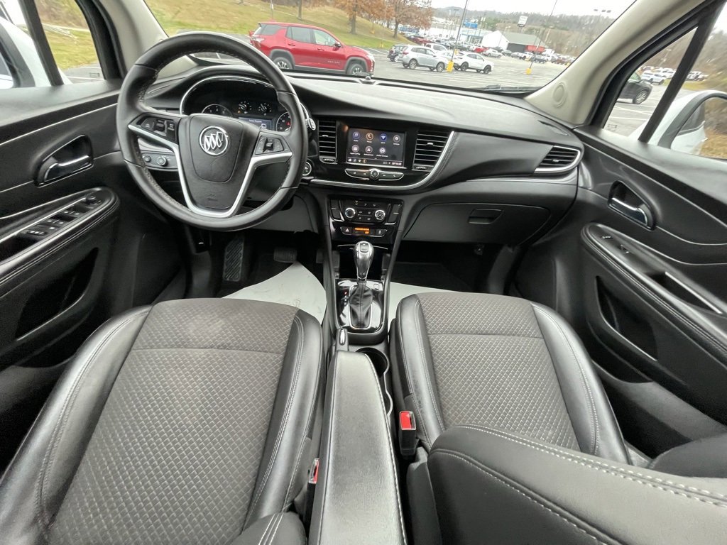 Certified 2021 Buick Encore Preferred image 19