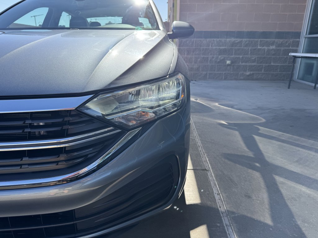 Used 2022 Volkswagen Jetta SE w/ Panoramic Sunroof Package image 11