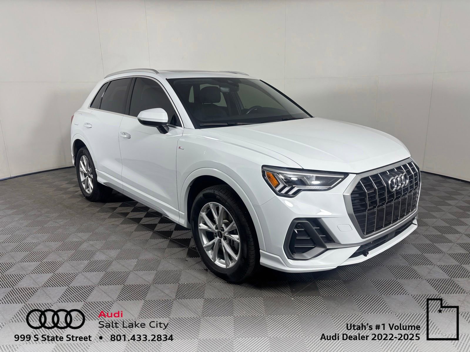 Used 2023 Audi Q3 2.0T Premium w/ Convenience Package