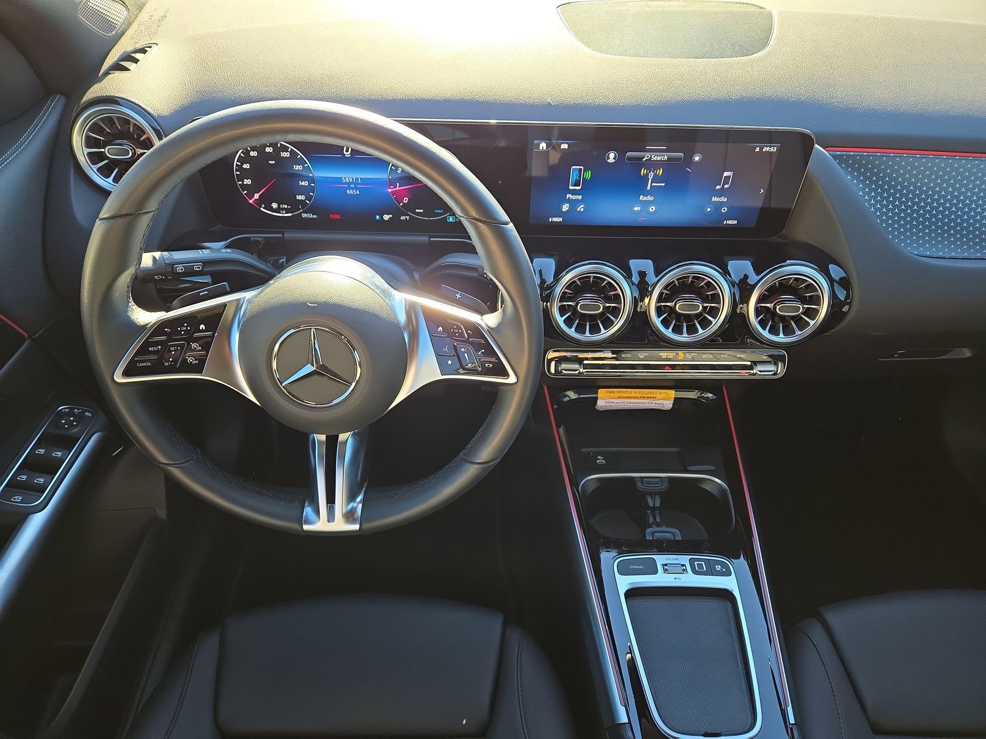 New 2025 Mercedes-Benz GLA 250 4MATIC image 14