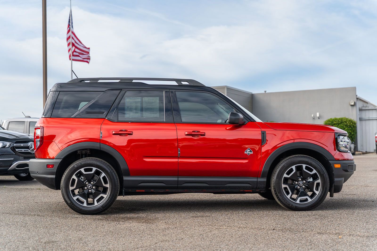 Used 2024 Ford Bronco Sport Outer Banks w/ Tech Package image 8