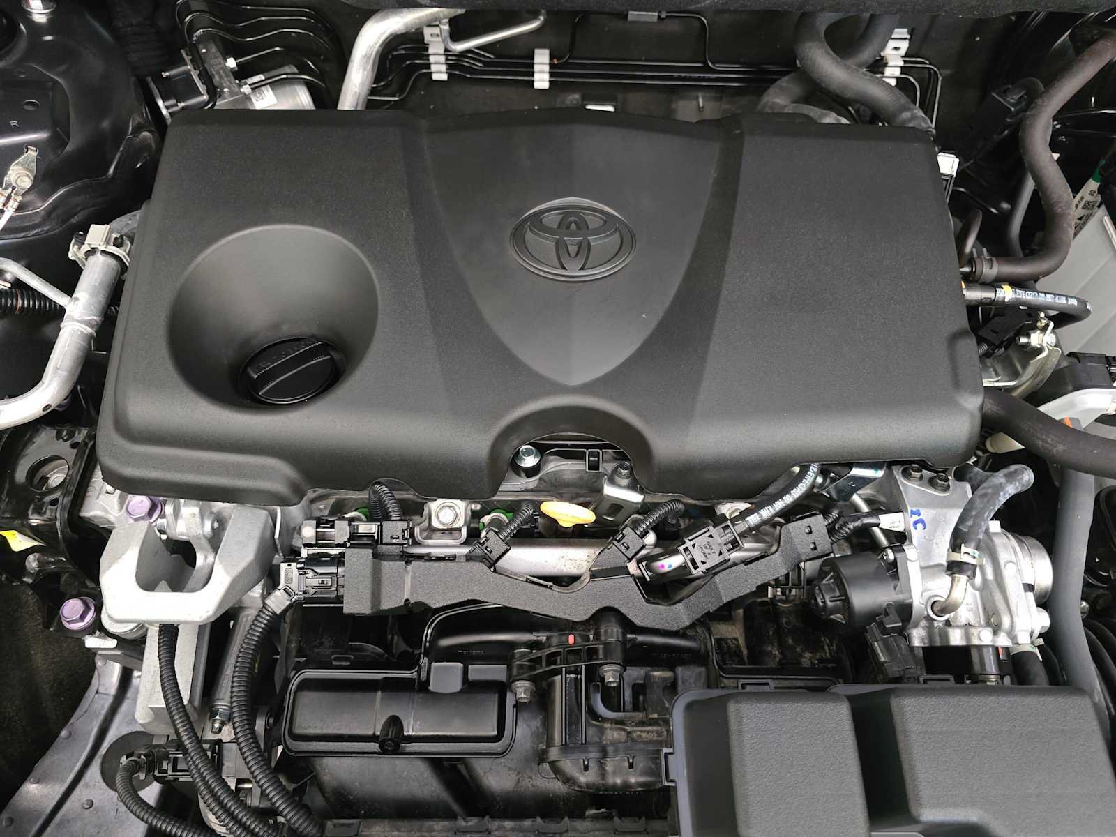 Certified 2023 Toyota RAV4 LE AWD/4WD image 9