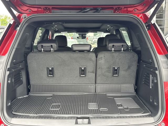 New 2026 GMC Acadia Denali w/ Super Cruise Package FWD image 13