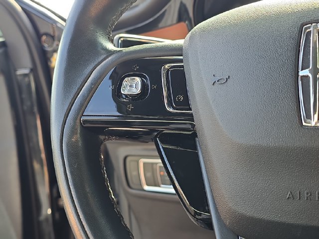 Certified 2022 Lincoln Corsair Reserve w/ Elements Package AWD/4WD image 11