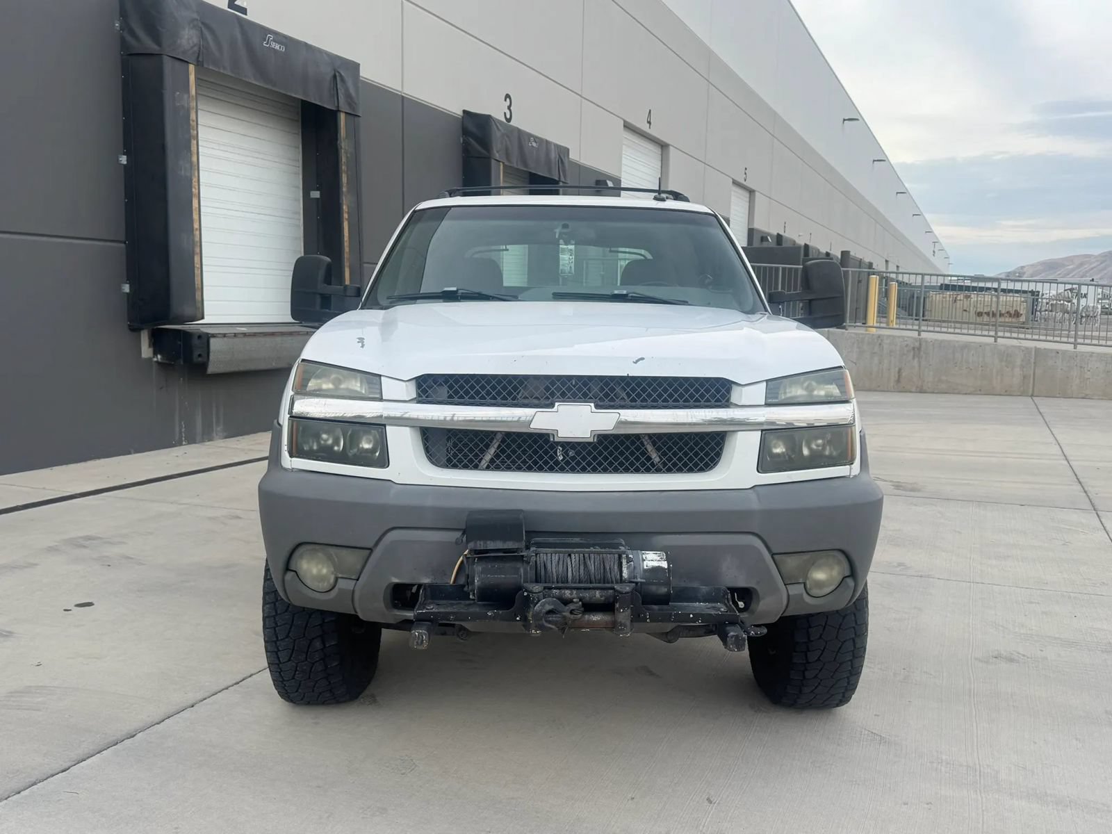 Used 2002 Chevrolet Avalanche 4x4 w/ Convenience Pkg image 8