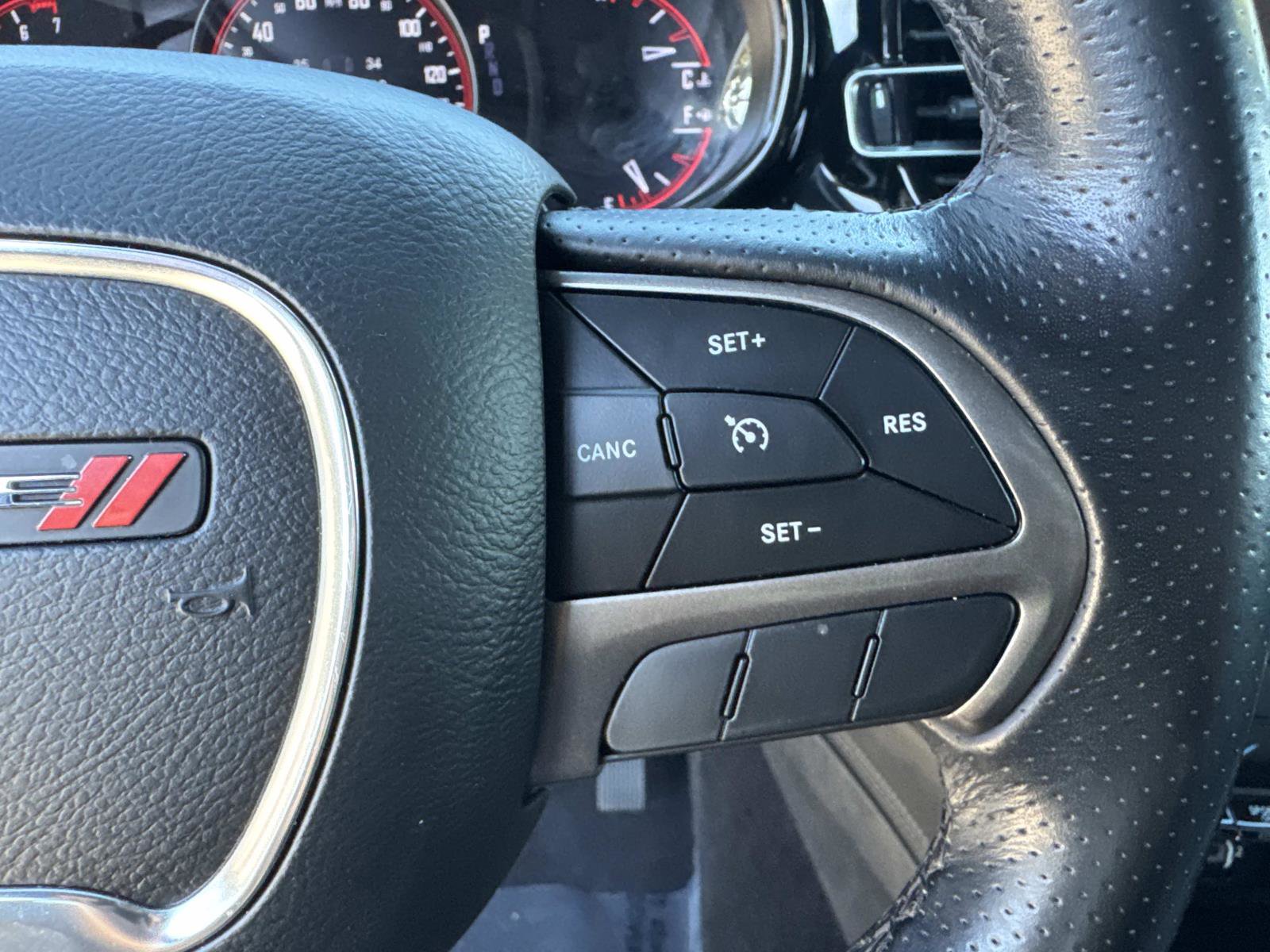 Used 2022 Dodge Durango SXT w/ Blacktop Package image 26