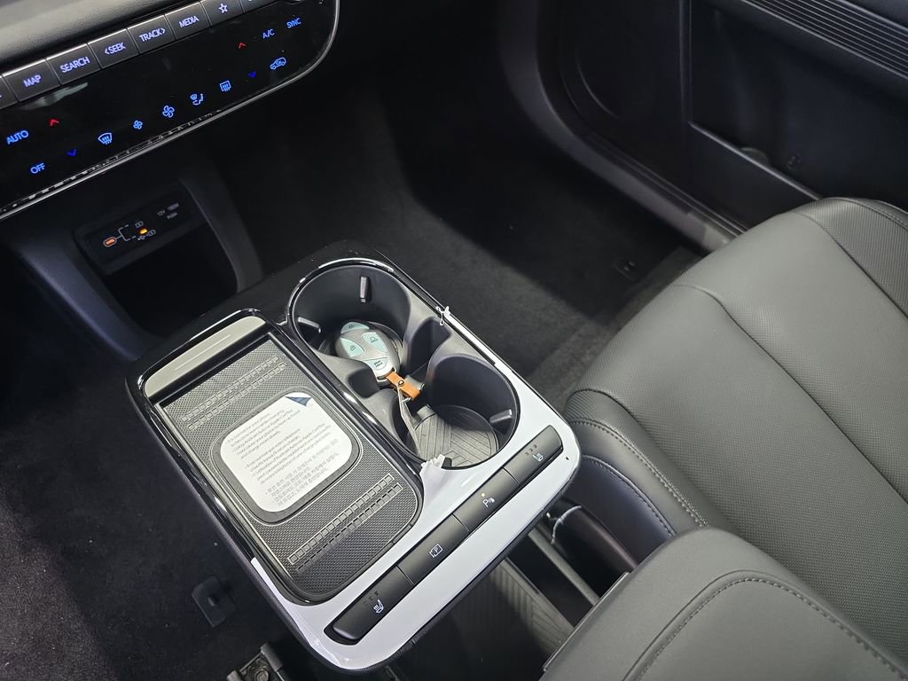 New 2026 Hyundai Ioniq 5 SEL AWD/4WD image 25