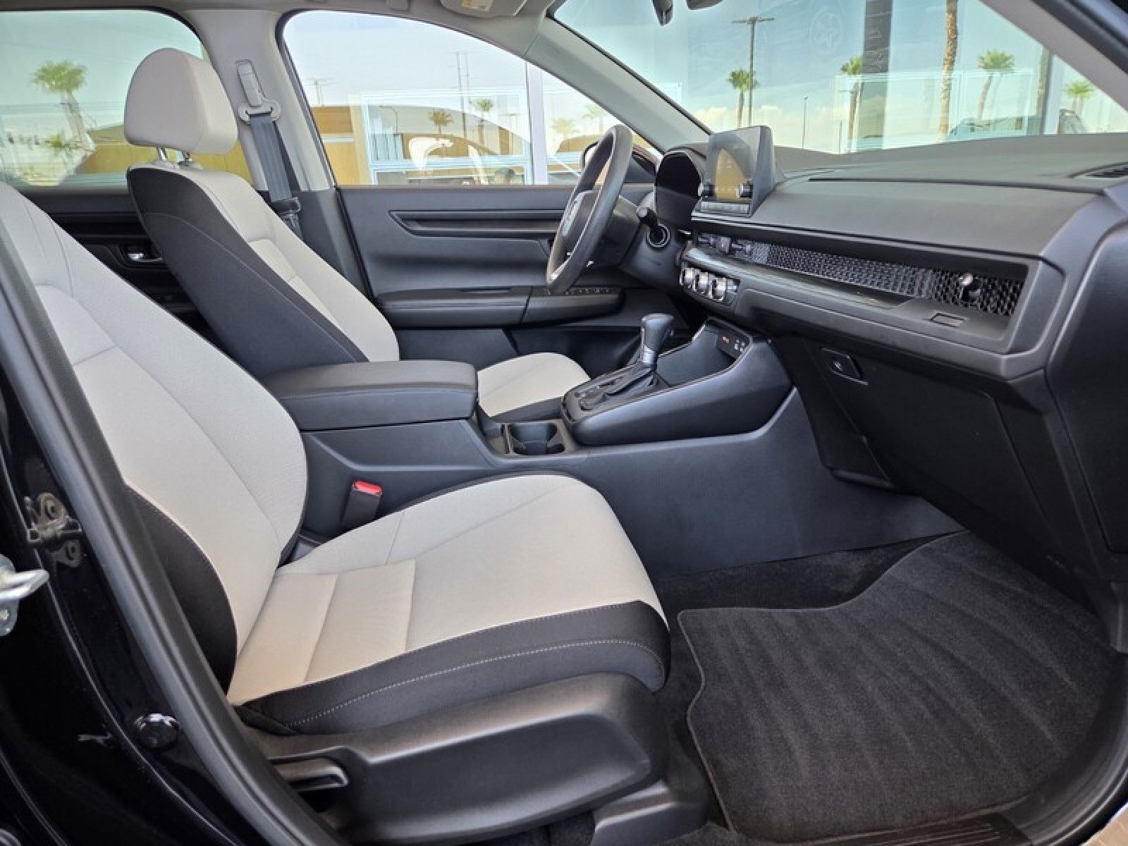 Used 2025 Honda CR-V EX image 19