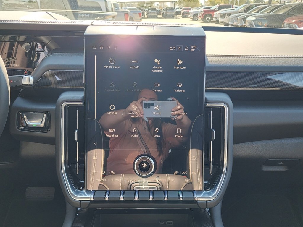 New 2026 GMC Yukon Elevation image 27