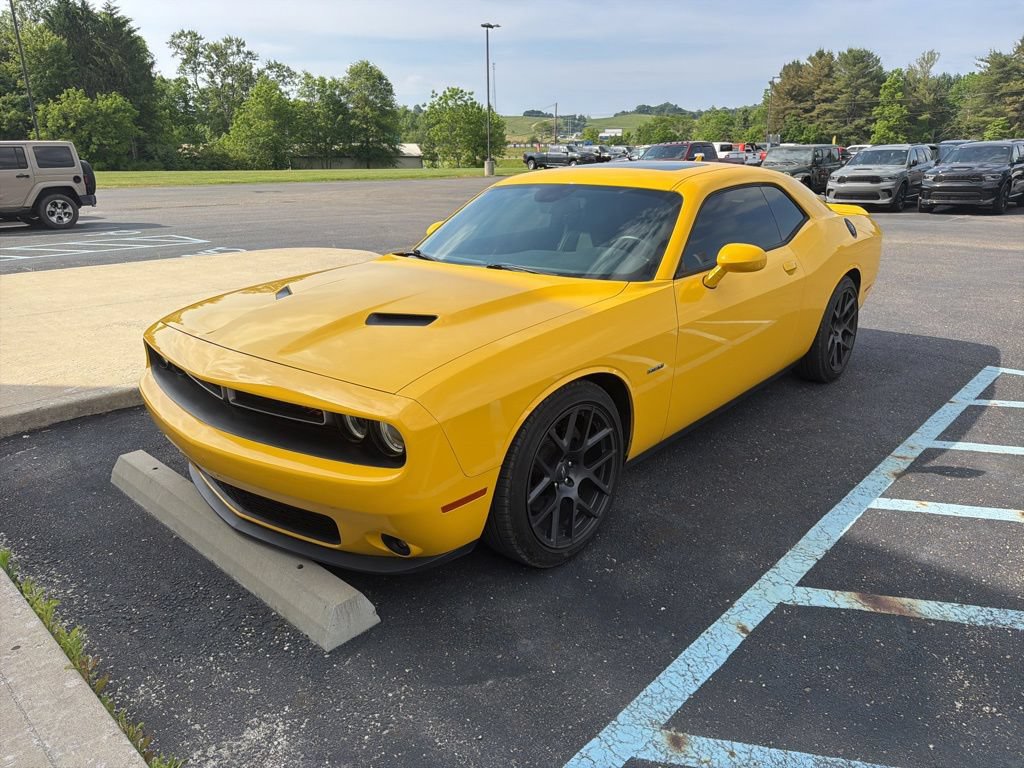 Used 2017 Dodge Challenger R/T Plus RWD image 17