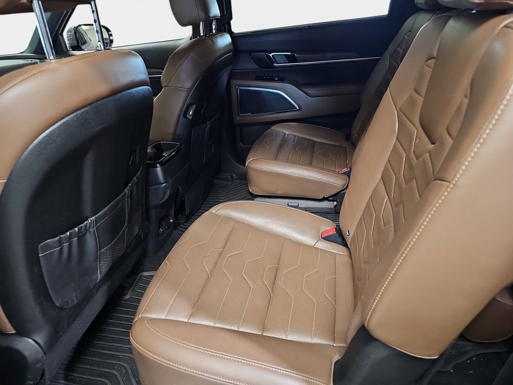 Used 2021 Kia Telluride SX w/ SX Prestige Package AWD/4WD image 14