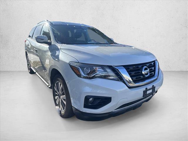 Used 2017 Nissan Pathfinder SV AWD/4WD image 10
