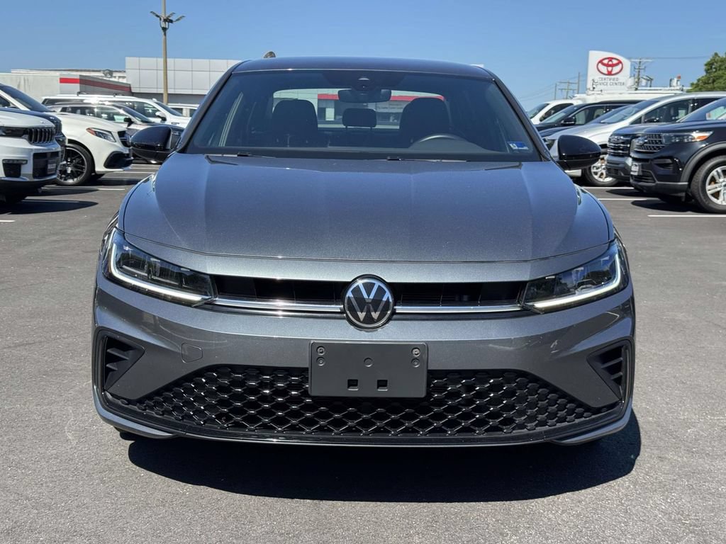 Used 2025 Volkswagen Jetta Sport FWD image 24