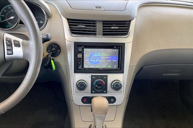 Used 2011 Chevrolet Malibu LS FWD image 9