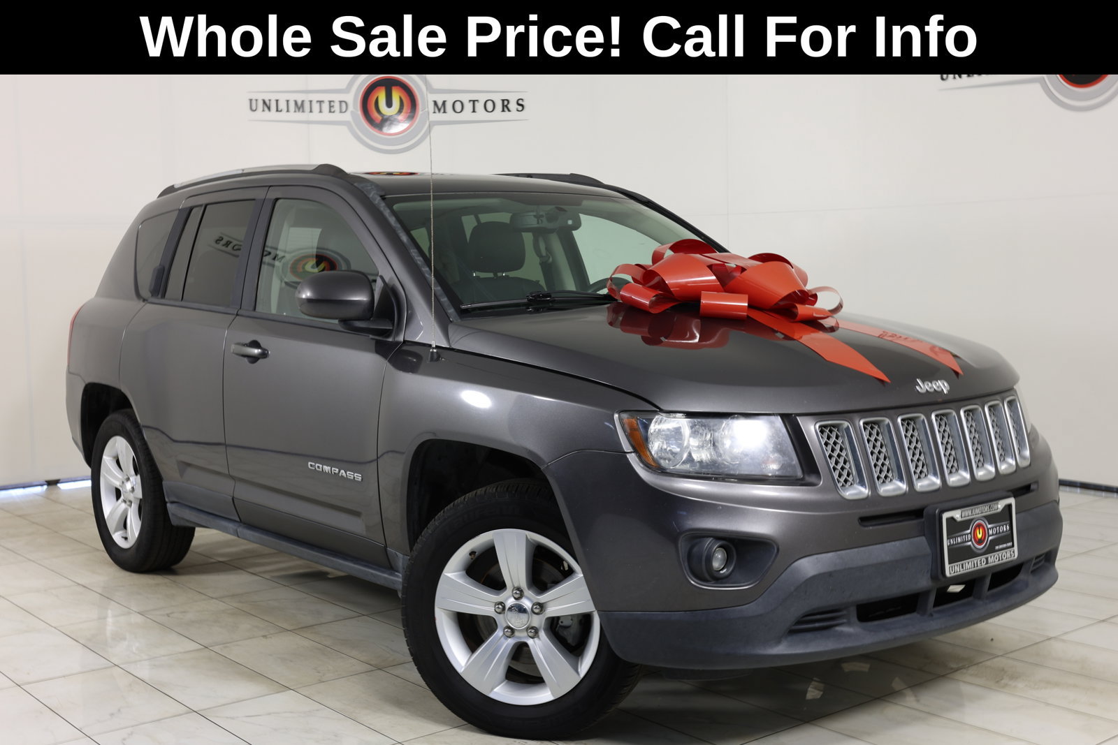 Used 2015 Jeep Compass Latitude w/ Sun/Sound Group FWD image 1