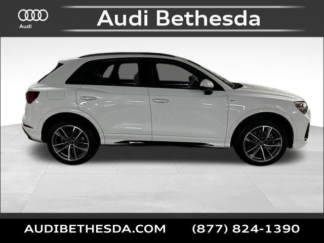 Certified 2024 Audi Q3 2.0T Premium image 8