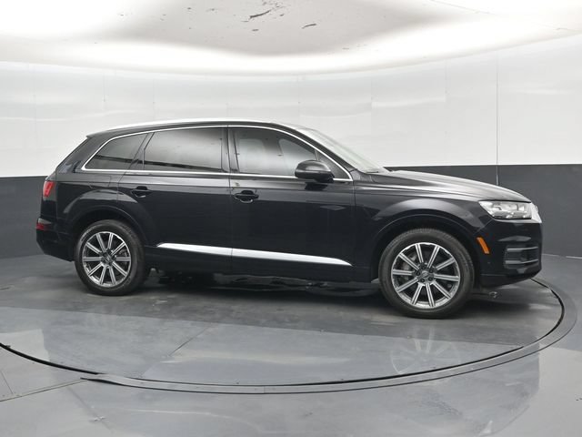 Used 2019 Audi Q7 3.0T Premium Plus w/ Premium Plus Package AWD/4WD image 34