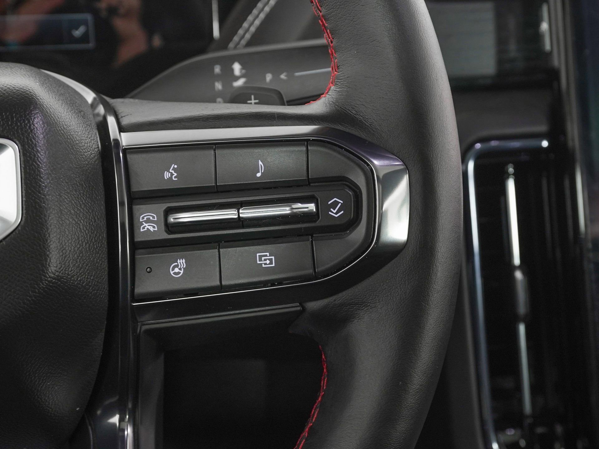 Used 2026 GMC Yukon XL AT4 Ultimate image 25