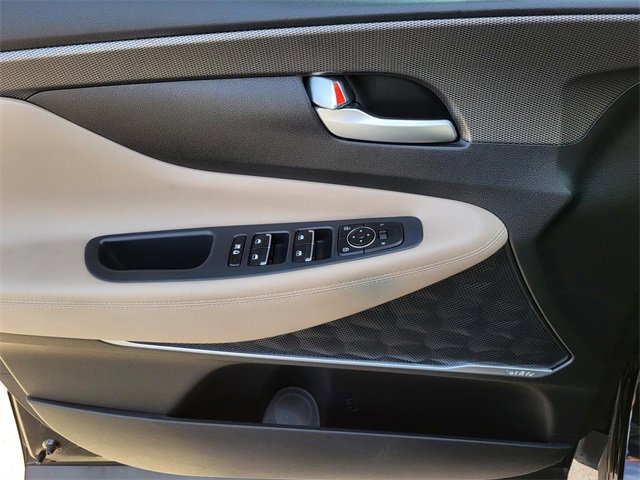 Used 2020 Hyundai Santa Fe SEL w/ Convenience + Premium Package image 17