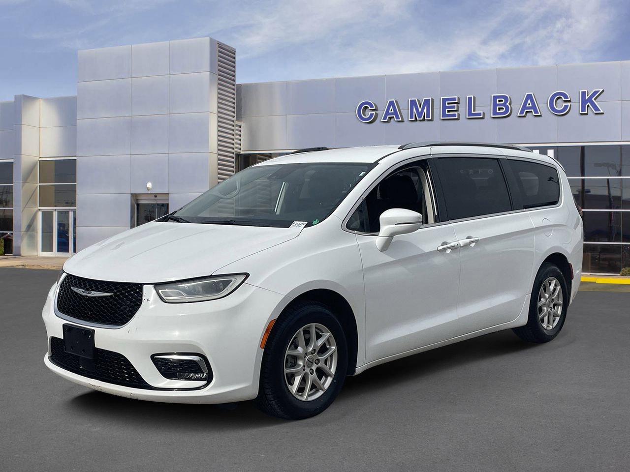 Used 2021 Chrysler Pacifica Touring-L image 35