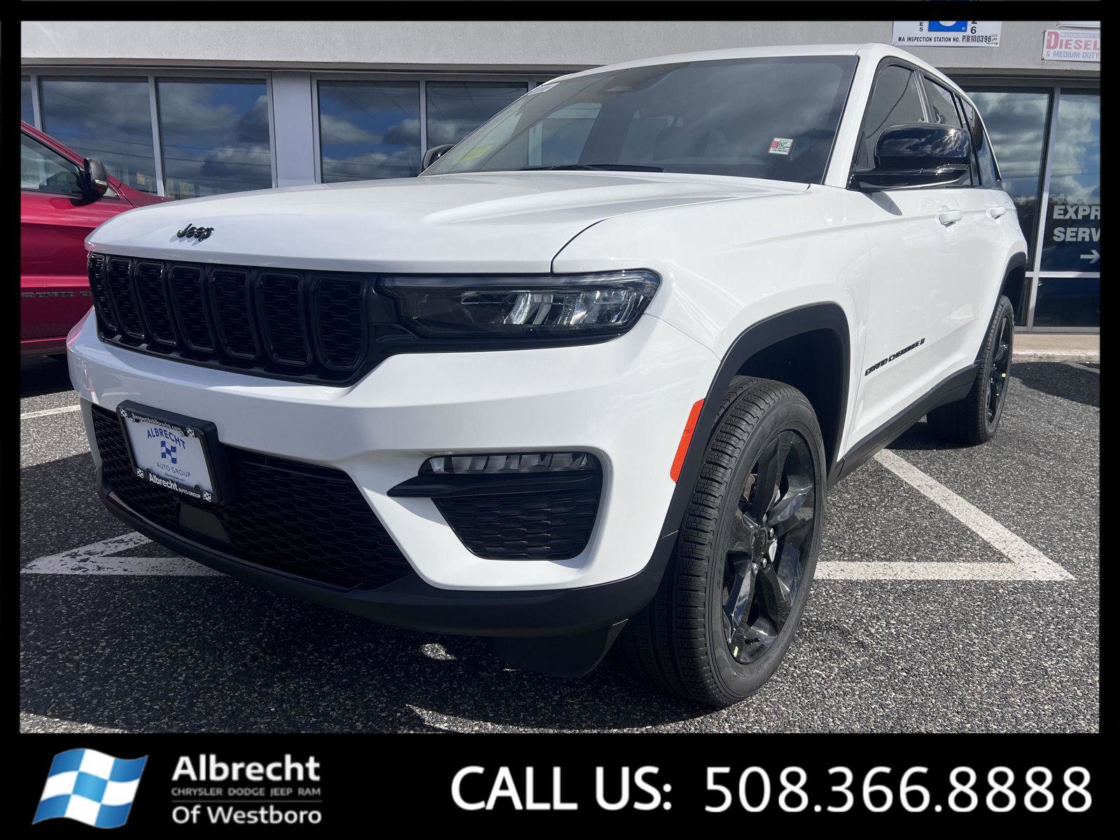 New 2025 Jeep Grand Cherokee Limited w/ Black Appearance Package