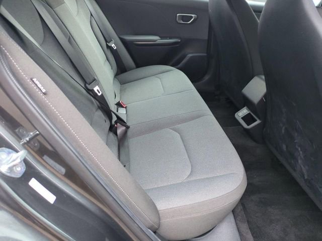 Used 2025 Kia K4 FWD image 24
