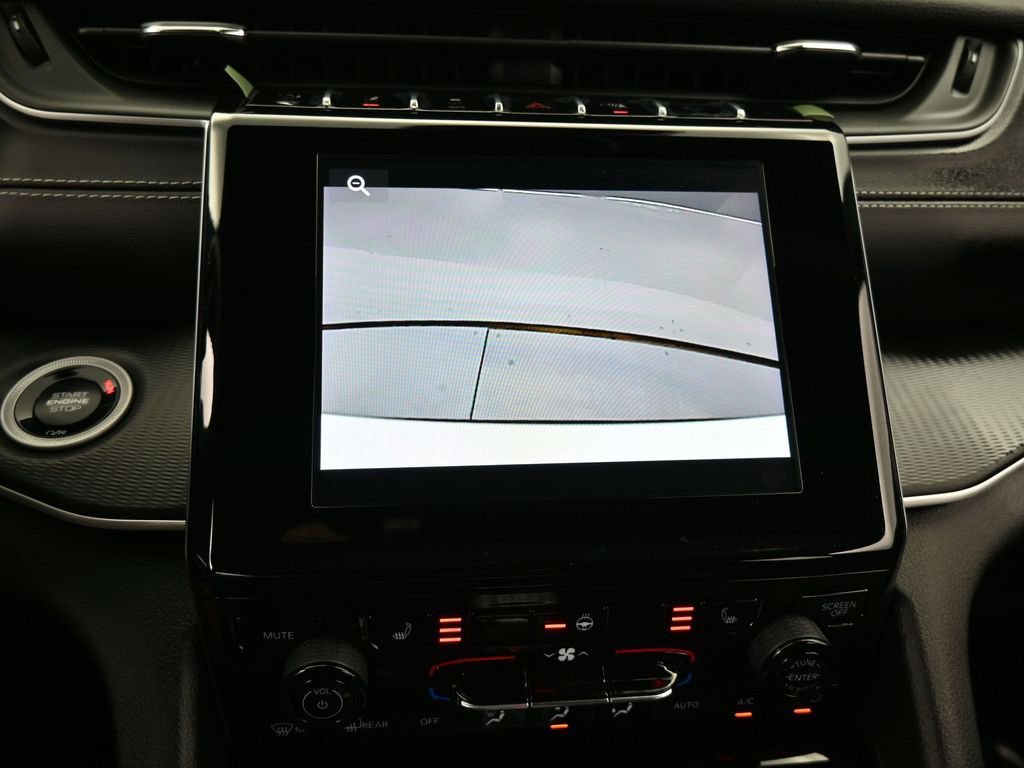 Used 2024 Jeep Grand Cherokee L Laredo w/ Luxury Tech Group I image 20