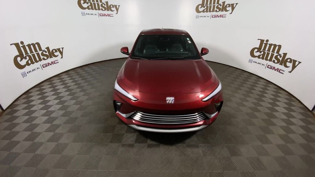 Certified 2024 Buick Envista Preferred w/ Convenience I Package image 3