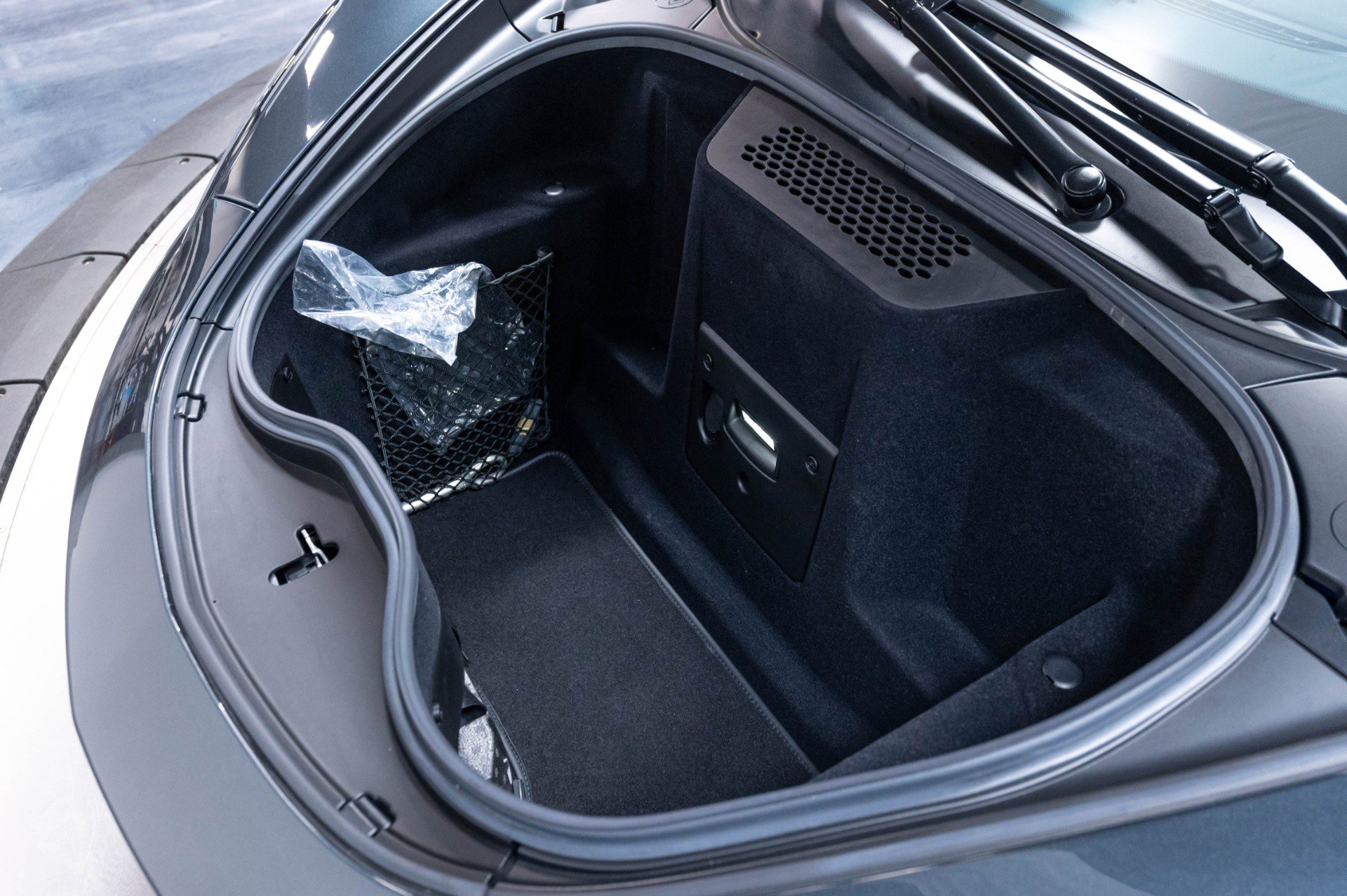 Used 2019 McLaren 570S Coupe RWD image 49