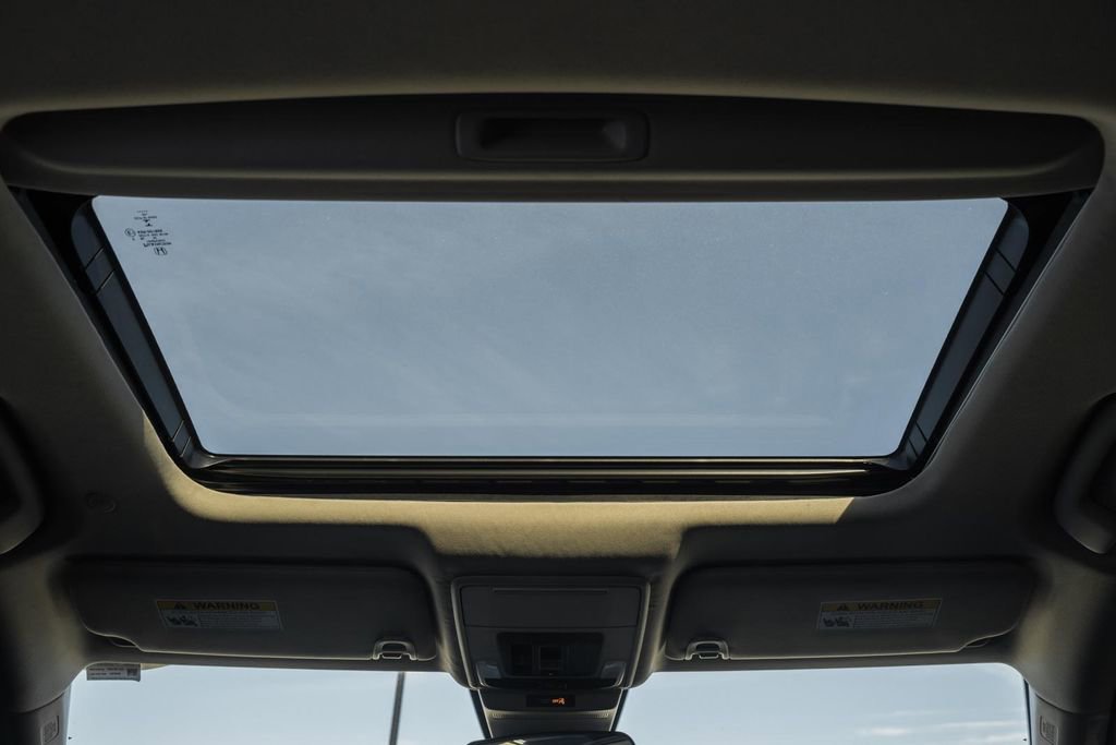 Certified 2023 Honda Accord EX image 30