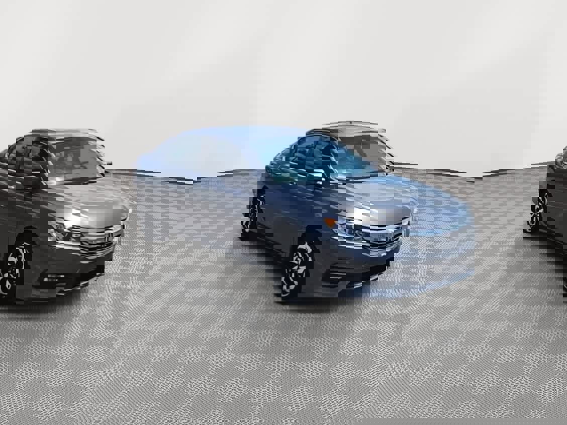 Used 2016 Honda Accord EX image 2