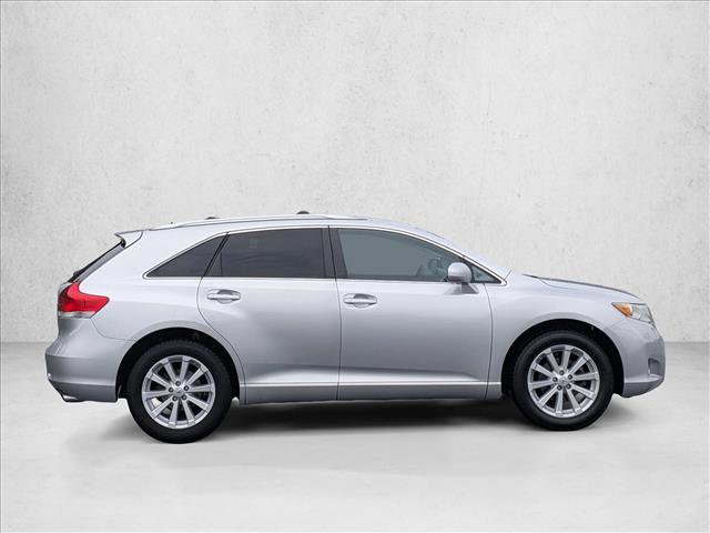 Used 2011 Toyota Venza FWD image 4