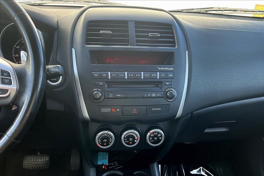 Used 2011 Mitsubishi Outlander Sport SE AWD/4WD image 15