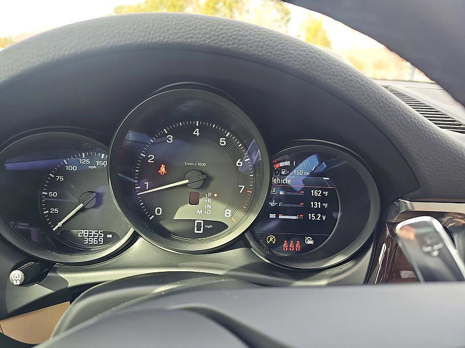 Used 2024 Porsche Macan image 19