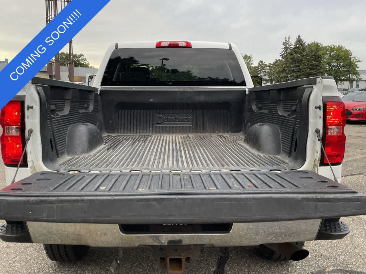 Used 2019 Chevrolet Silverado 2500 W/T AWD/4WD image 17