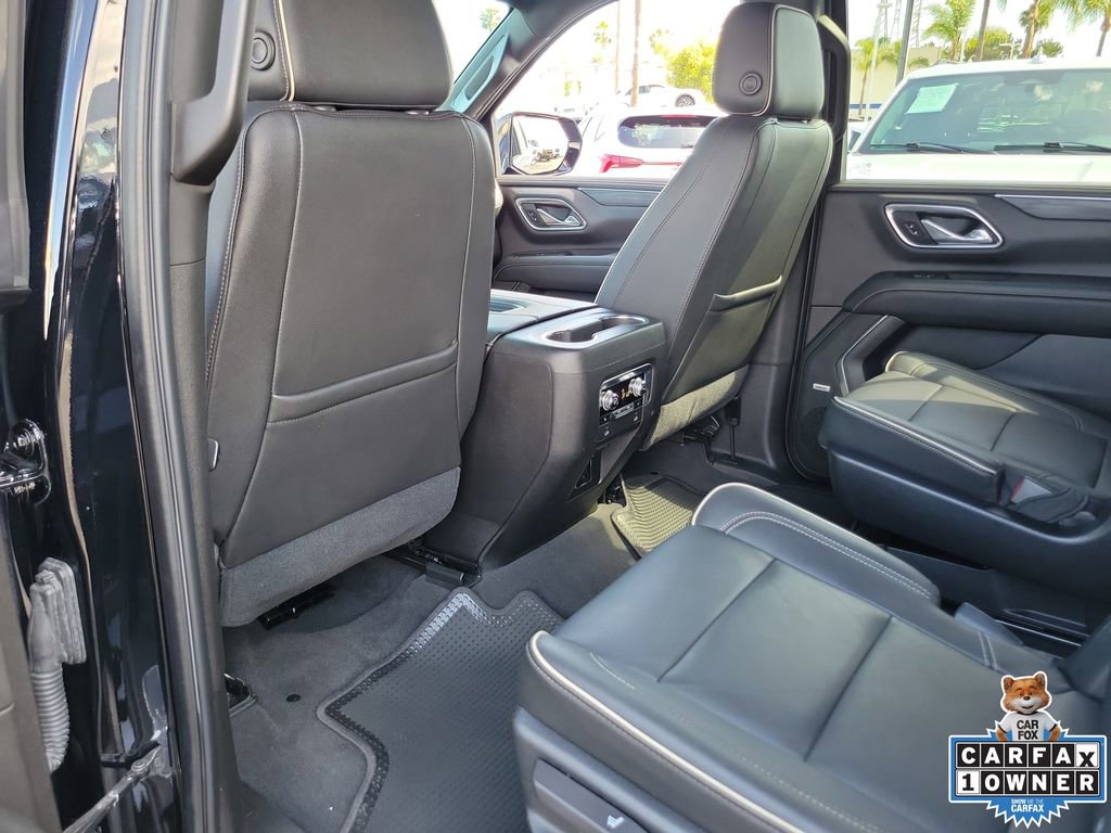 Used 2021 GMC Yukon SLT w/ SLT Premium Package AWD/4WD image 13