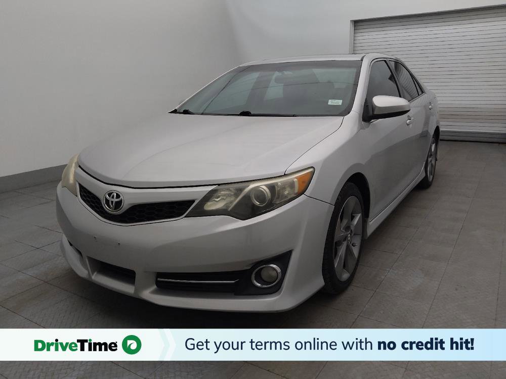 Used 2014 Toyota Camry SE