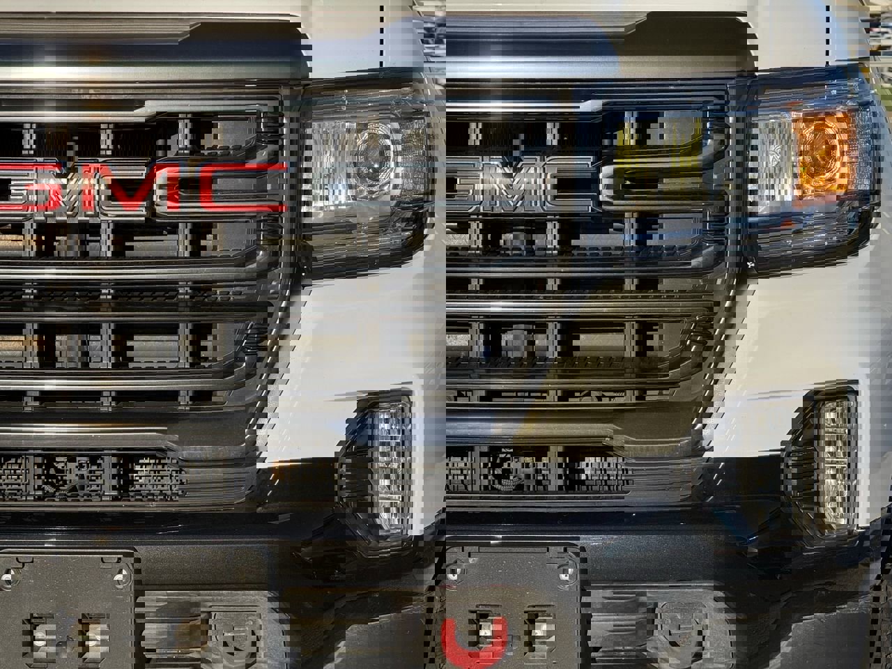 Certified 2022 GMC Canyon AT4 AWD/4WD image 7