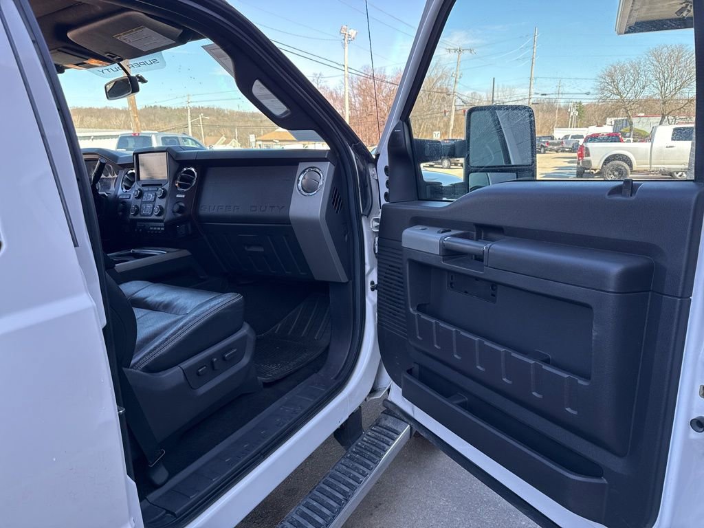 Used 2016 Ford F350 Lariat w/ Lariat Ultimate Package image 41
