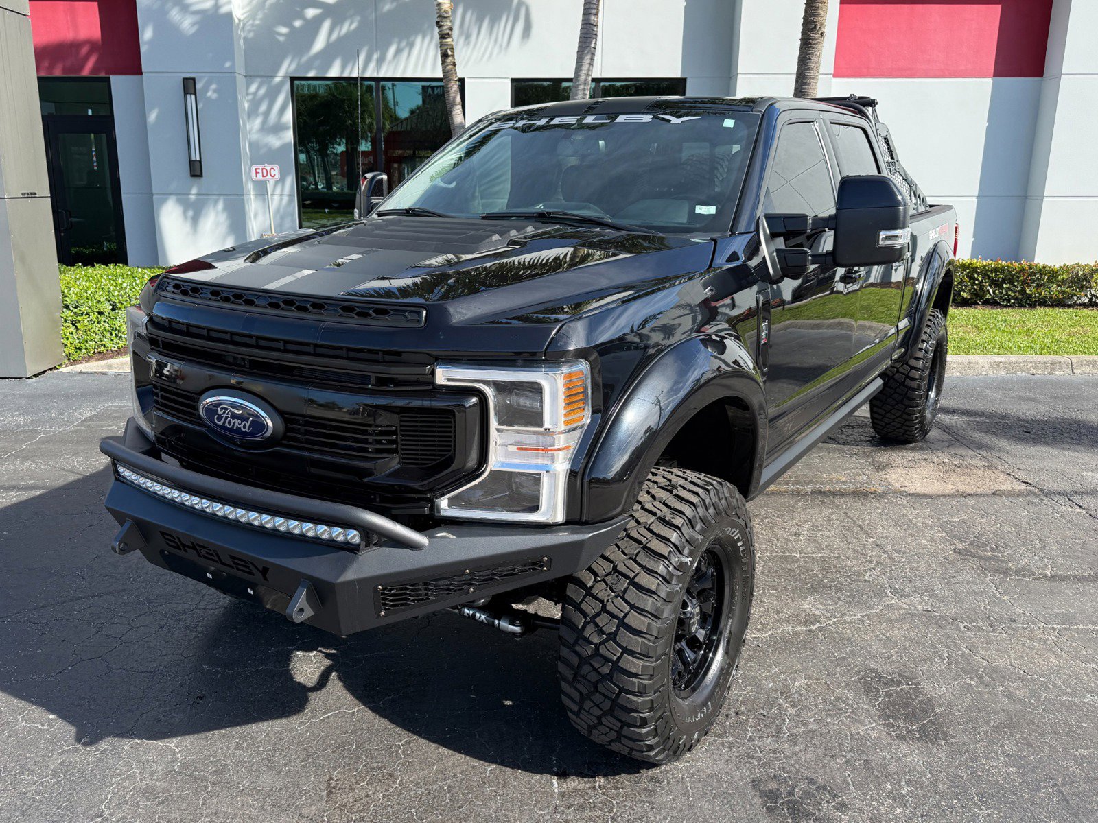 Used 2022 Ford F250 Lariat w/ Lariat Ultimate Package AWD/4WD image 9