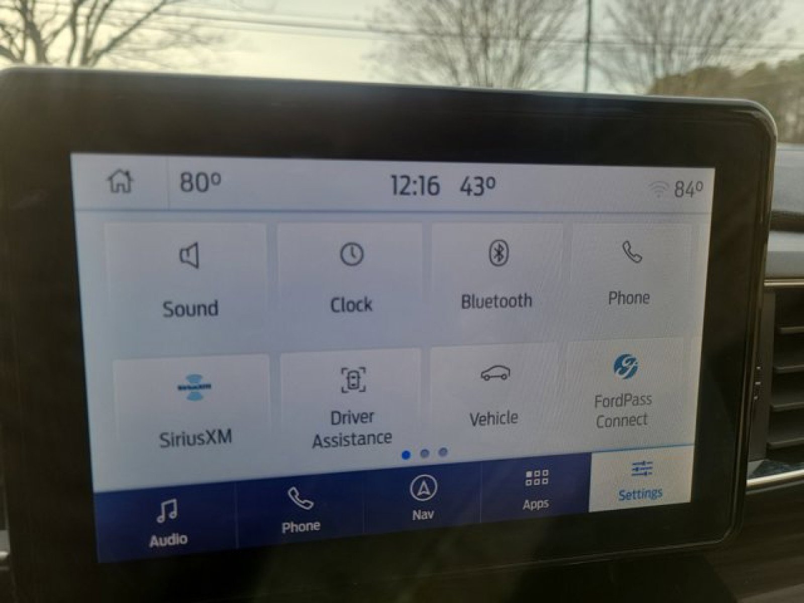 Used 2022 Ford Explorer Limited w/ Equipment Group 301A AWD/4WD image 42