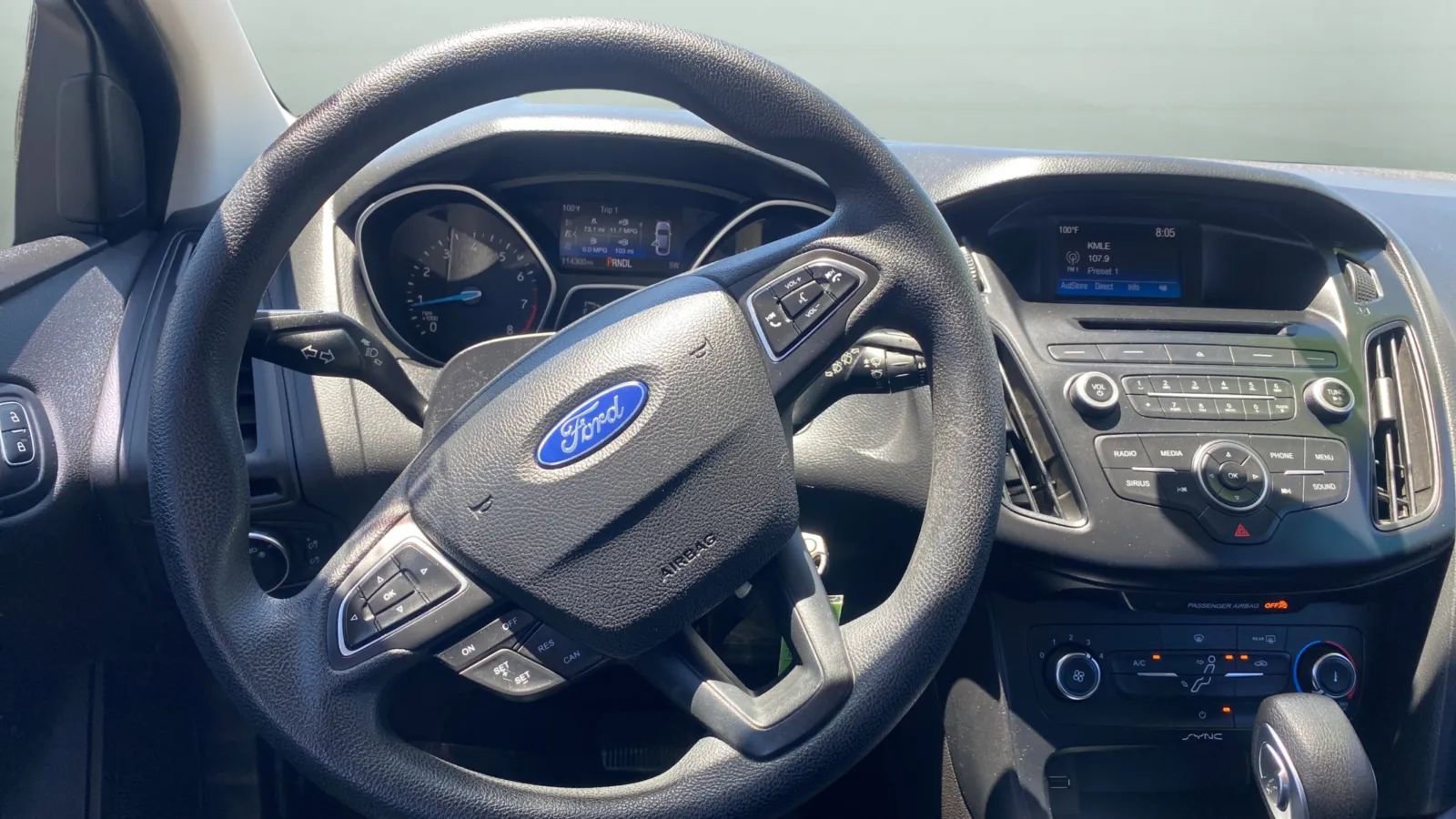 Used 2017 Ford Focus SE FWD image 10