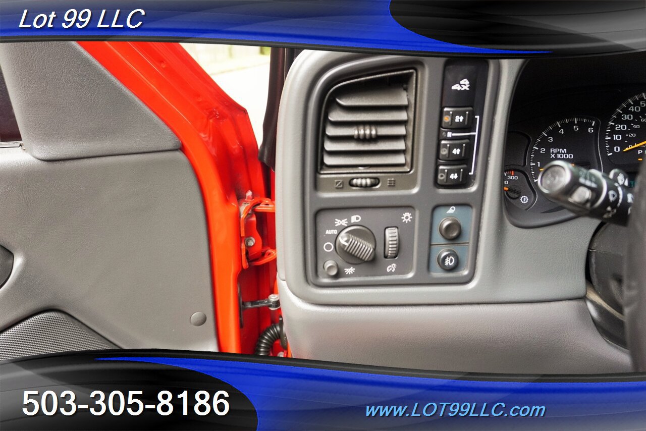 Used 2007 Chevrolet Silverado 2500 LT w/ Onstar Plus Package AWD/4WD image 23