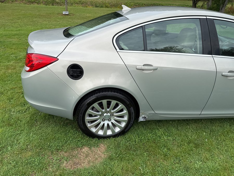 Used 2011 Buick Regal CXL FWD image 32