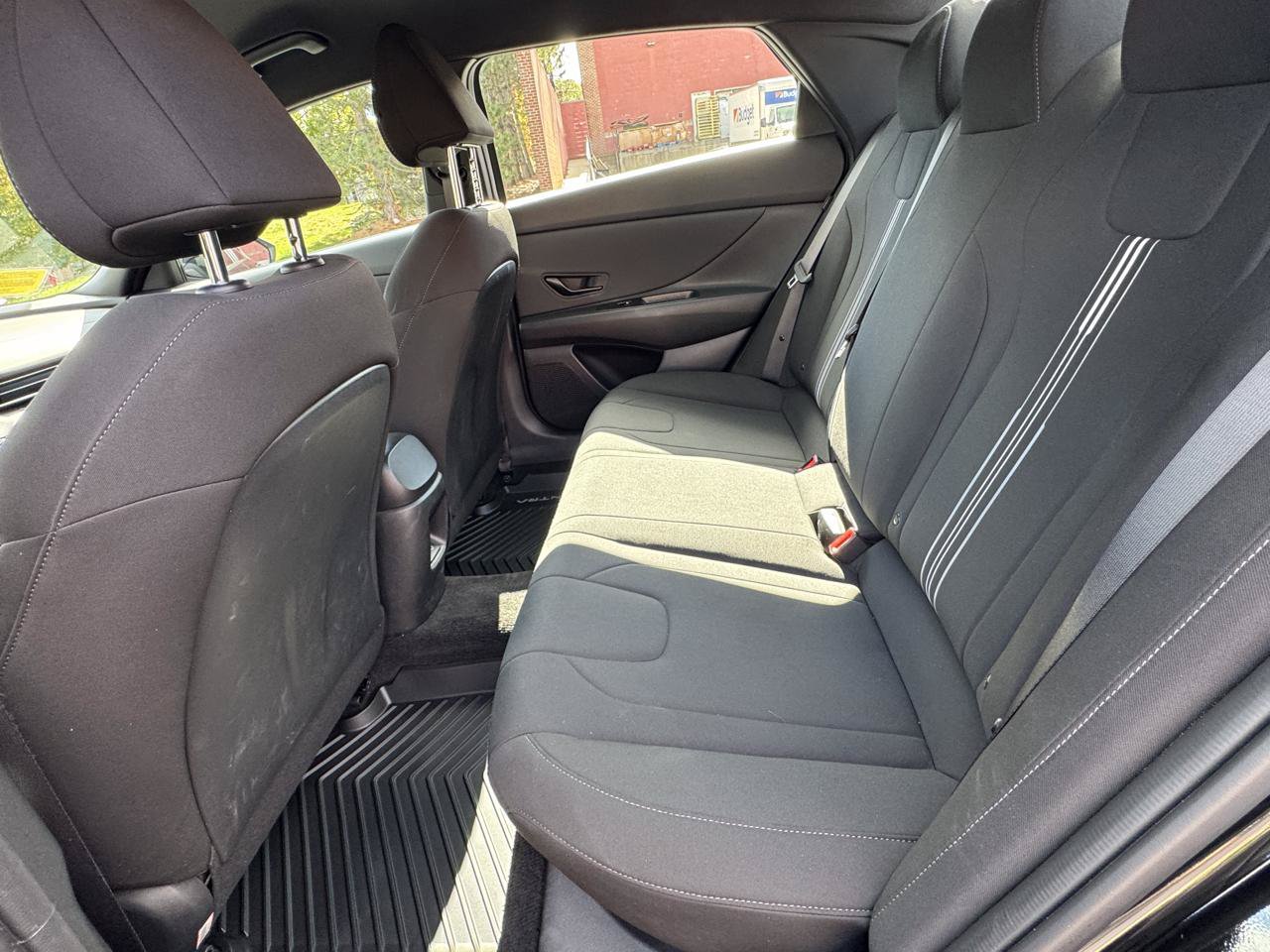 Used 2025 Hyundai Elantra Sport FWD image 9