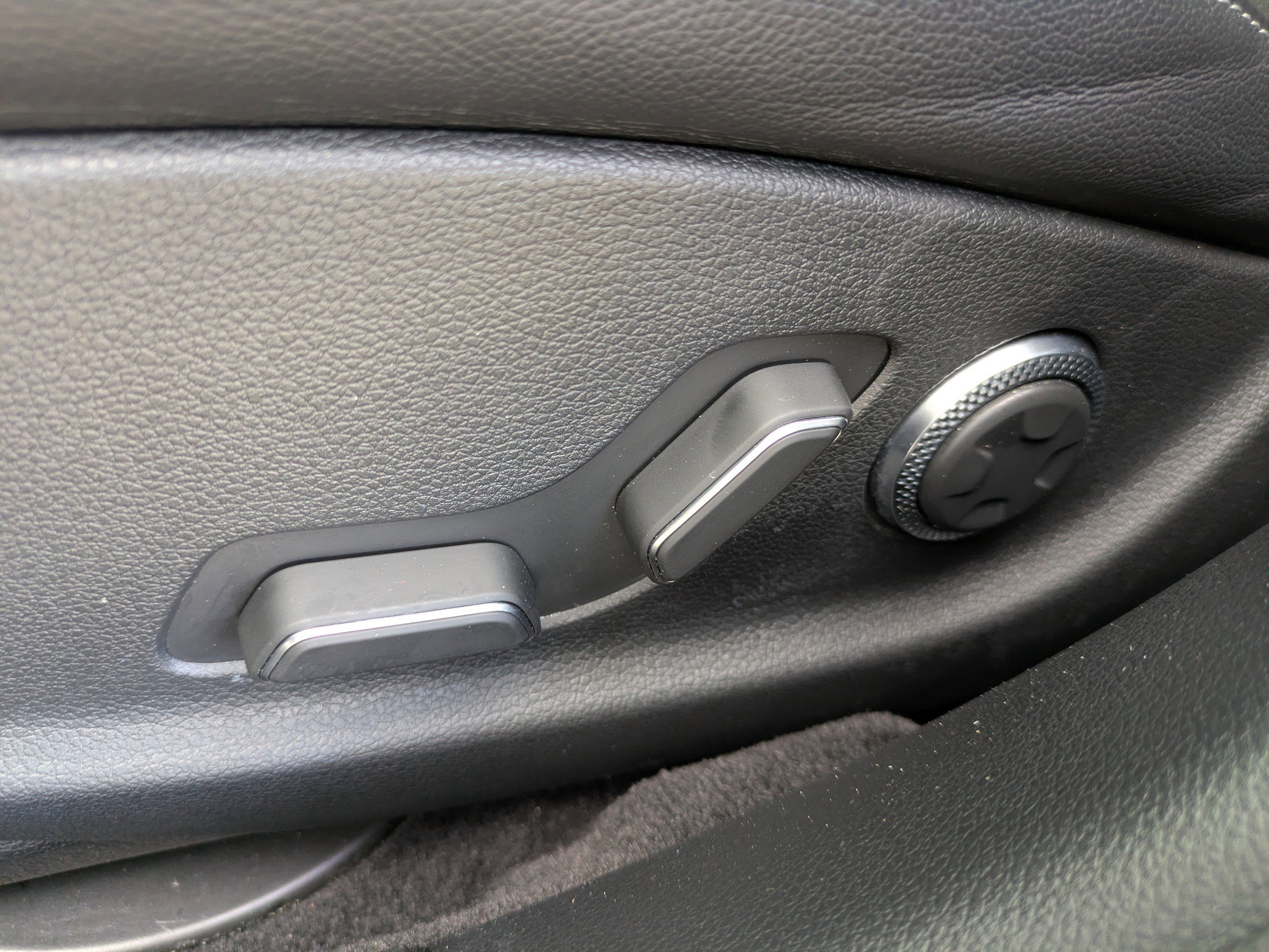 Used 2021 Genesis G80 2.5T w/ Advanced Package image 19