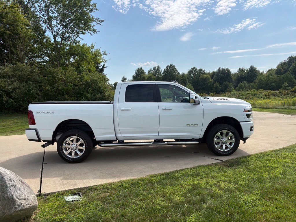 Used 2026 RAM 2500 Laramie w/ Sport Appearance Package AWD/4WD image 10