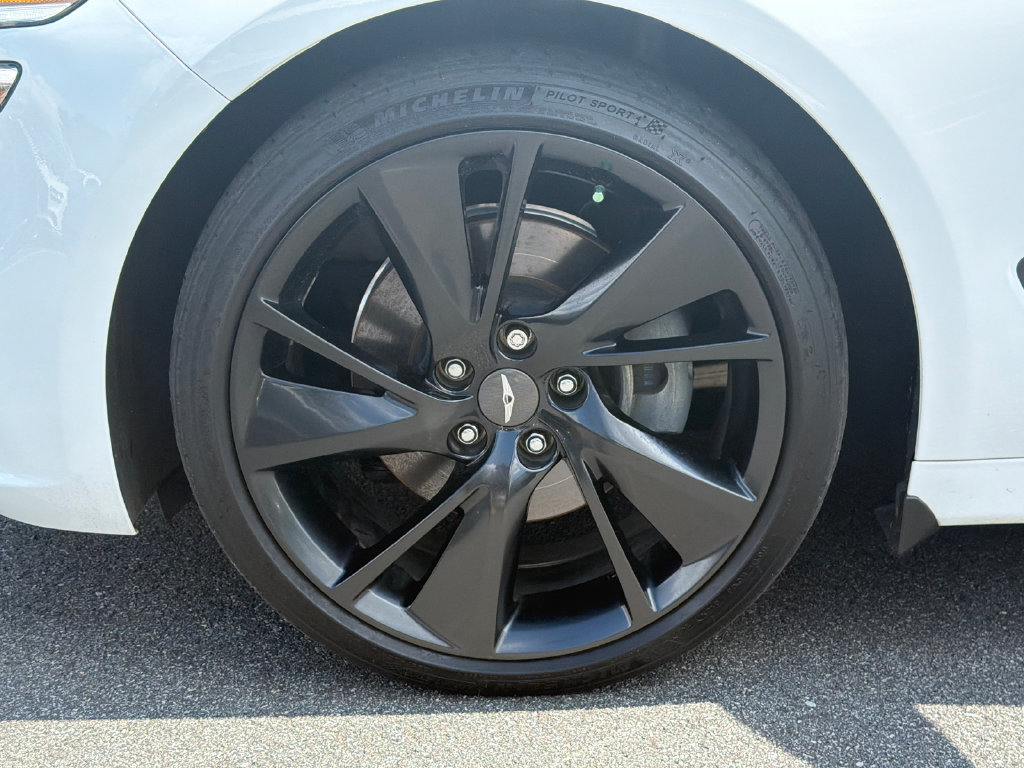 Used 2023 Genesis G70 2.0T w/ Sport Prestige Package RWD image 13