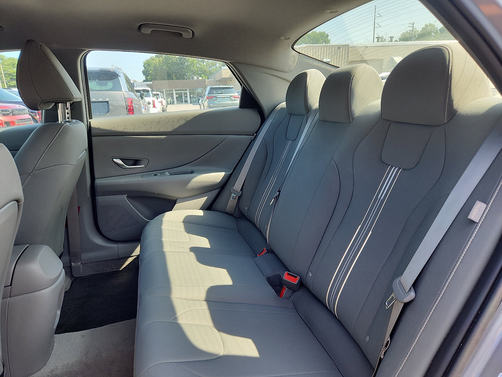 Certified 2024 Hyundai Elantra SEL FWD image 25